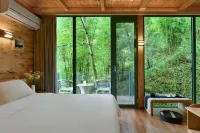 Shifang Banshan Commune Hotel Hotels near Forest Wild Camping Ground