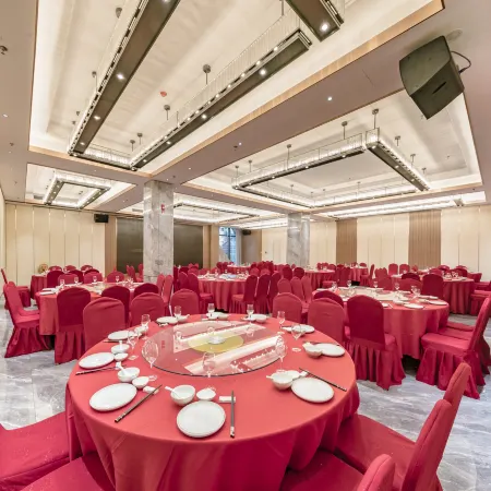 Xinruidu Hotel Отели в г. Лоян