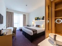 بريمير إن دبي دراجون مارت Hotels near العوير
