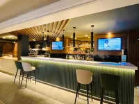 Holiday Inn NAPLES by IHG - breakfast