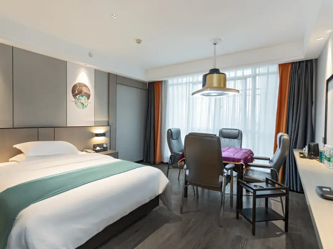 Dongfang Mingzhu Hotel - Yueyang