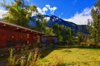 Danba Jiangji B & B Hotels near Zhonglu Tibetan Village No. 2 Viewing Point