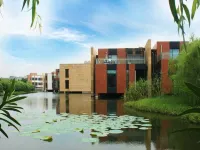 Phoenix Hotspring Resort Hotels near Tianzhuang Ancient Street