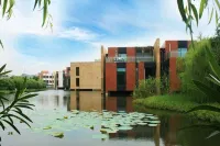 Phoenix Hotspring Resort