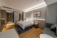 Sunlight Holiday Hotel