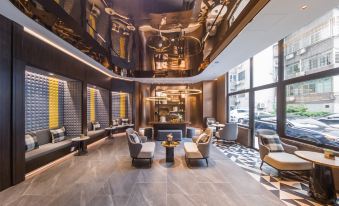 Homeinn Plus hotel  (Guangzhou Tianhe Sports Center Zheng Jia CENTRAL)