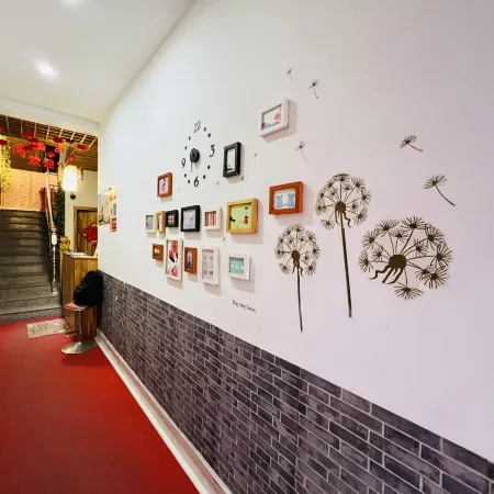 Xinyang Tongfu Chinese Inn (Xinyang Normal University)