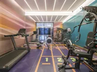 Huale Song Hotel (Xidan Financial Street) Hotels near Xisi Station