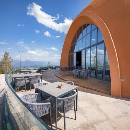 Xikang Wellness & Resort Jinggu Baima Mountain