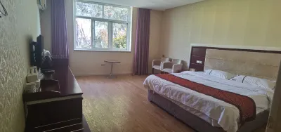 Xinhui Hotel