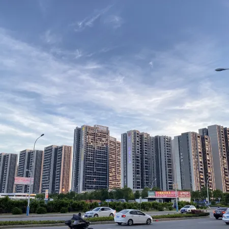Xinhui Qiyue Loft Apartment