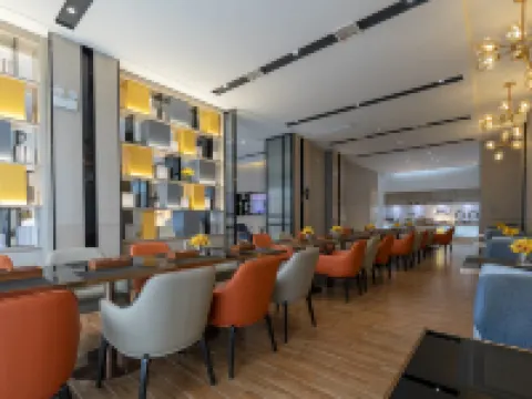 Echarm Hotel (Huangshi Daye Gaotiebeizhan Jinjiuchang) Hoteles en Daye