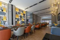 Echarm Hotel (Huangshi Daye Gaotiebeizhan Jinjiuchang) Hotels in Daye