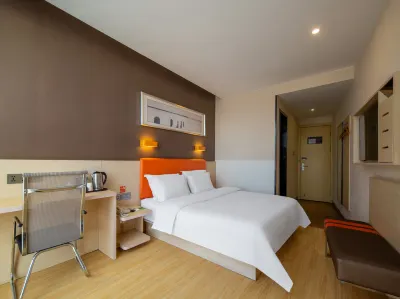 7 Days Premium Hotel (Dezhou College South Gate) Hotels in Tianqu Industrial Park/Dezhou University