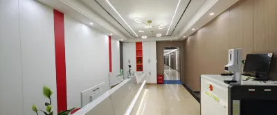 哈密華洋賓館 新疆生產建設兵團第十三師新星市博物館附近的飯店