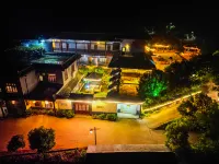 Hongse Renjia Farmhouse Hotels in Shaoshan