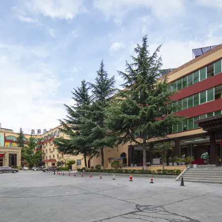 Jiudingshan International Hotel