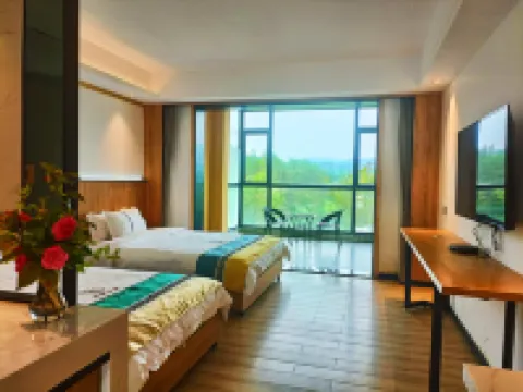 Baokang Xiling Mountain Lodge