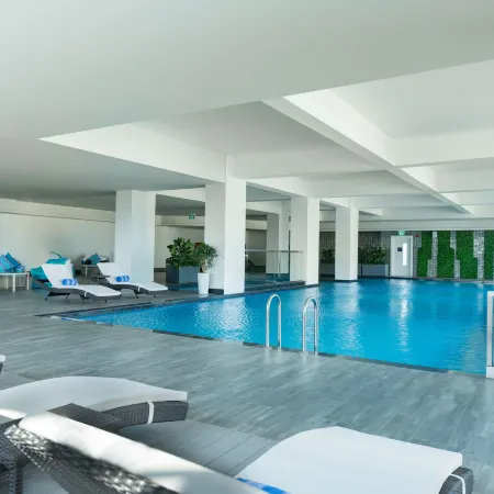 Zealax Hotel & Residence