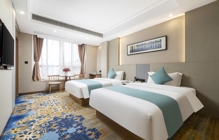 Blue Diamond Hotel (Guigang West Bus Station)