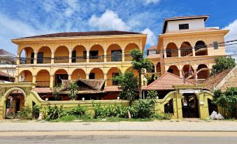 Den Hotel Totonou Siem Reap