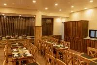 Hotel Fewa Camp
