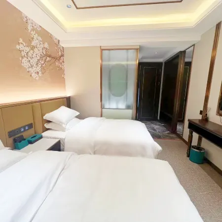 VIP Hotel
