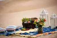 Tengger Desert Seeking Secret Camping Hotel - Desayuno