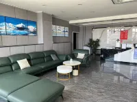 Amdo County Maola Mountain Hotel Hotels in Amdo County