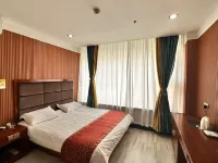 Alxa Zuoqi Zhonghua Road Xincheng Hotel - parkir