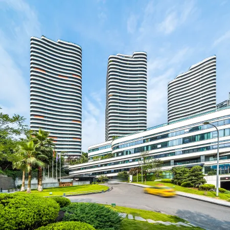 Wuguili Jiangjing Administrative Mansion (Himalaya Branch, Nanbin Road, Chongqing) Отели рядом с достопримечательностью «Чан Цзявэй Покупательский парк»