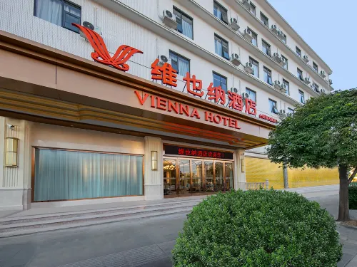 Vienna Hotel (Huili Ancient City Hotel) Hotel di Huili