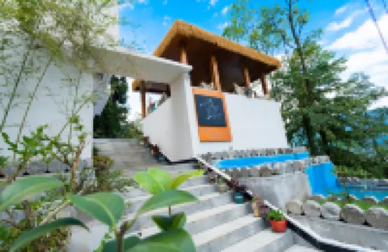 Enshi Canyon Zhuwai Tingfeng Homestay Hotels near Yixiantian