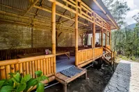 Cigadog Residence Mitra Reddoorz