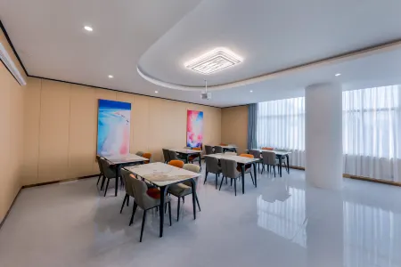 Fengjing Hotel (Zhenfeng Ancient City)