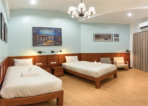 ห้องดีลักซ์ เตียงใหญ่ 1 เตียง