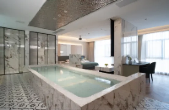 Ronghai Hotel (Shizong County)
