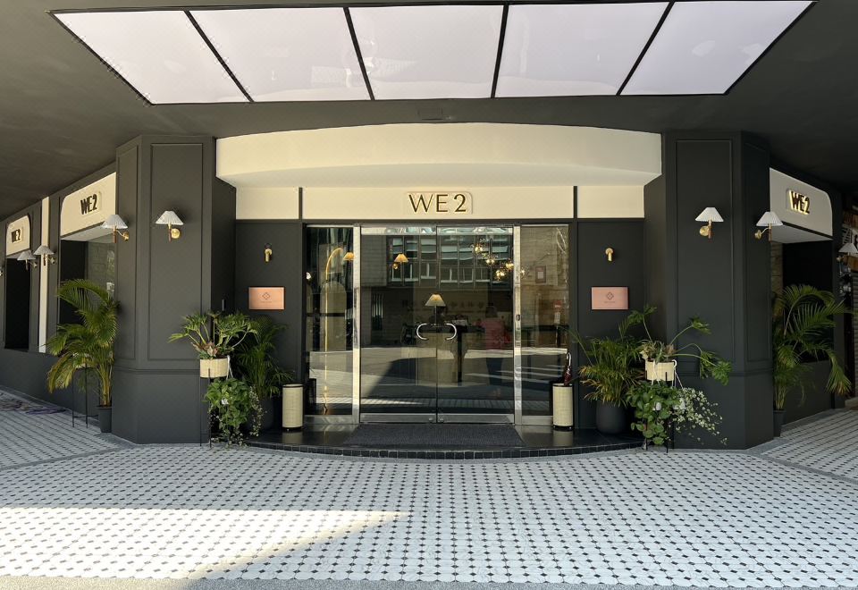 4. 문 레이크 호텔..