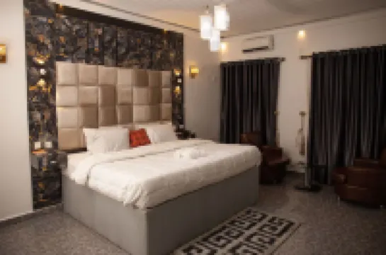 Eliana Elios Luxury Homes