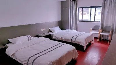 Haoyouyuan Holiday Hotel Отели рядом со станцией Lianyungang East жд вокзал