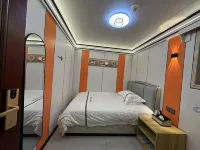 Huishui Lianjiang Holiday Hotel