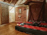 Bunga Jabe Hotels near Karimunjawa Airport