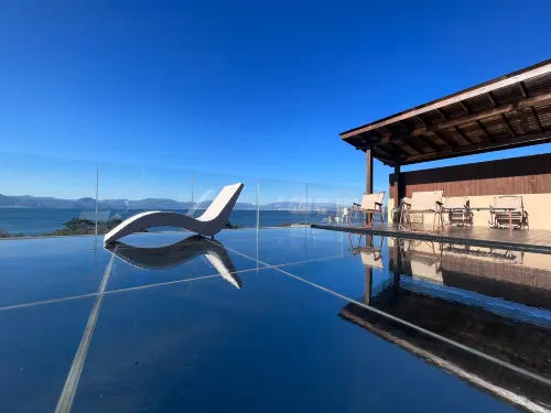 Fuxian Lake Cloud One and Two Homestays Hotels in Huaning