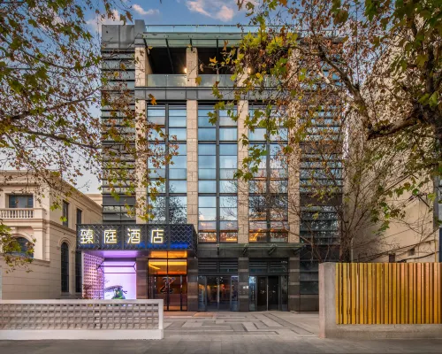 臻庭飯店（杭州西湖湖濱龍翔橋地鐵站店） 斷橋附近的飯店