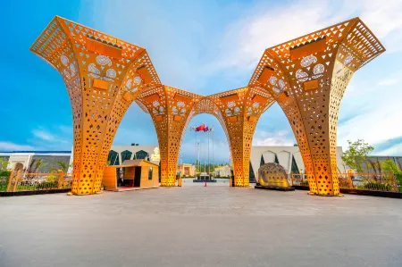 KASHI MOCHI·SEMAN YUENING RESORT HOTEL