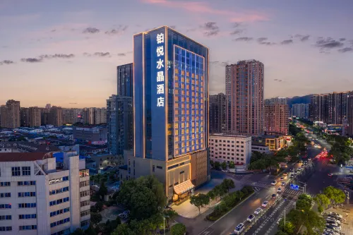 BoYue shuijing HOTEL فنادق في جيوجيانغ