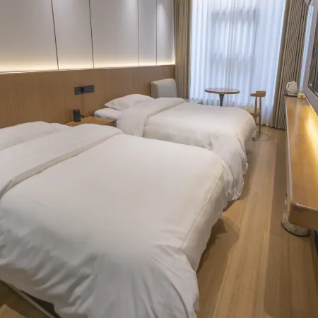 Jinxiu Theme Hotel