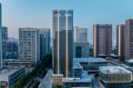 Xi'an Marriott Hotel High-Tech Zone Отели рядом с достопримечательностью «Xi'an Institute Service & Software Science Technology»