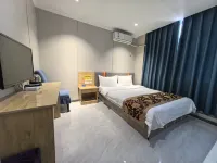 XingYuan Hostel - balcony
