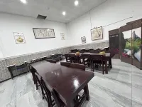 Wuyishan Xiangkai Resort Hotel - พร้อมอาหารเช้า
